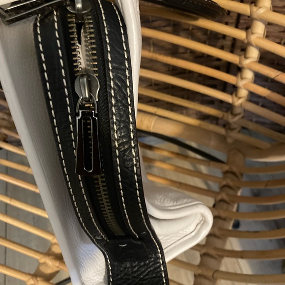 first generation Coach 1941 Rogue satchel bag in chalk - Picture 3 of 14